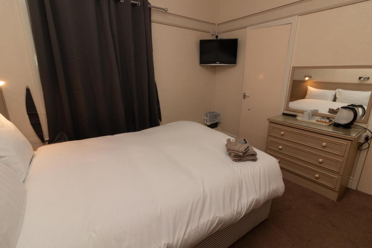 Starlux Hotel Blackpool Exterior foto